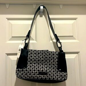 Nine & co boucle checked and patent purse NWOT